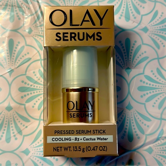 Olay Cooling Serum Stick with B3 & Cactus water - Picture 1 of 3
